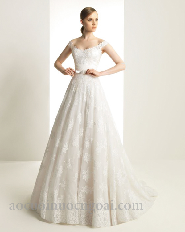 ao cuoi chu a co thuyen tay lo  that lung dinh no xinh xan 