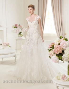 ao cuoi chu a co thuyen dap ren dinh ren noi sang trong