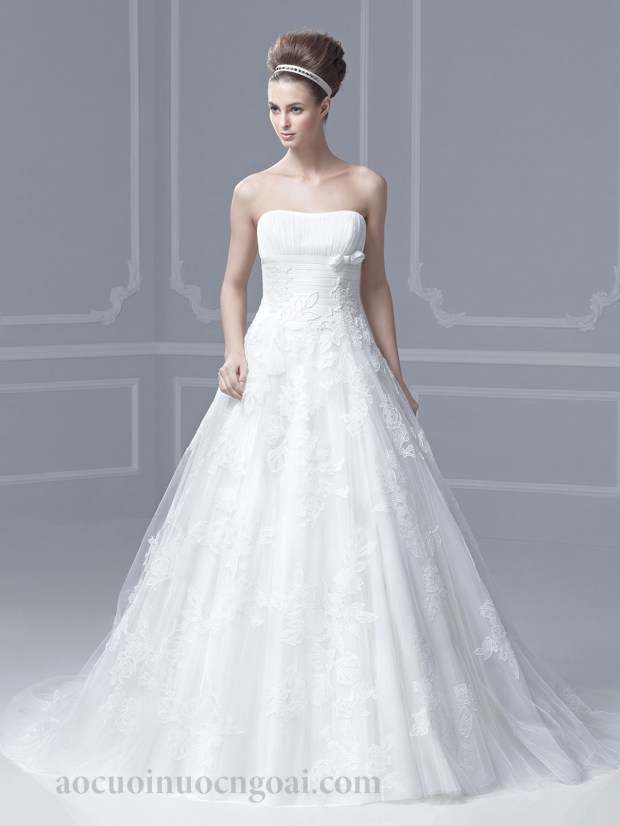 ao cuoi chu a cup nguc phu ren nhe nhang don gian