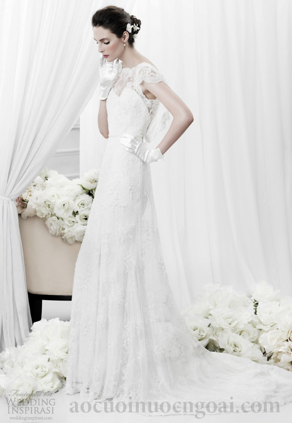 ao cuoi chu a ren sang trong lung chu v