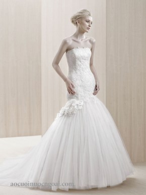 ao cuoi duoi ca cup nguc ngang tung cao thanh lich