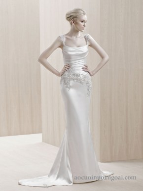 ao cuoi da hoi dang duoi ca sang trong dinh ket don gian