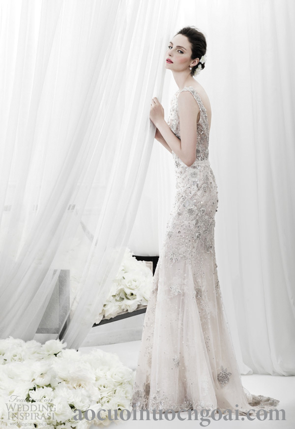 ao cuoi duoi ca dinh hat lap lanh sang trong phu hop cho buoi tiec dem 