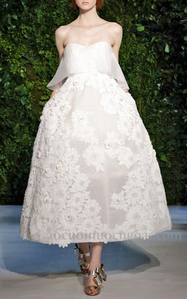 ao cuoi ngan cup nguc dai qua gối dap hoa ren