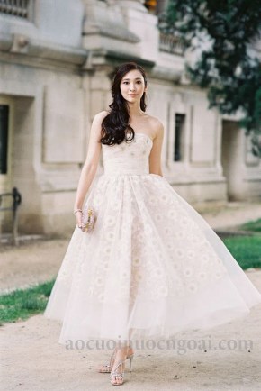 ao cuoi ngan cup nguc dai qua goi phối 3 lớp vải tuyet dep