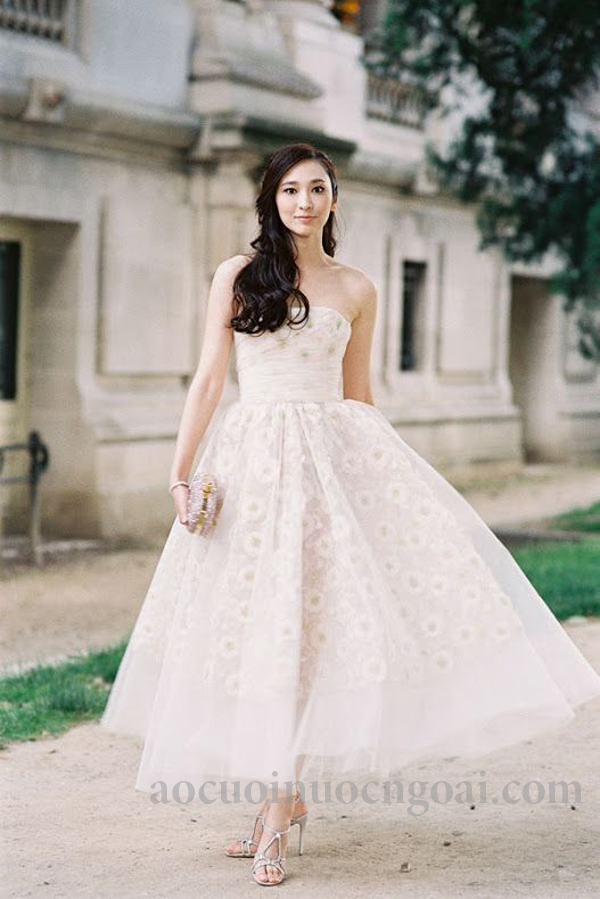 ao cuoi ngan cup nguc dai qua goi phối 3 lớp vải tuyet dep