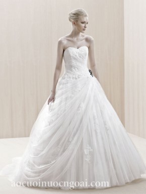 ao cuoi cup nguc tung xoe xinh nhu cong chua