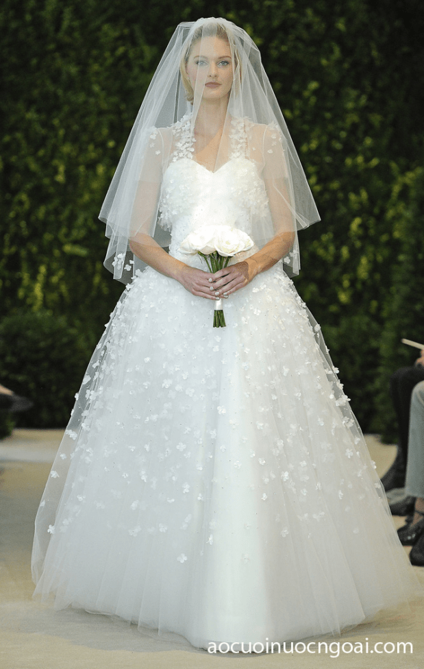 ao cuoi cong chua cup nguc tung dinh ren noi 