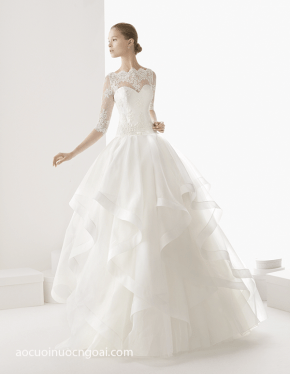 ao cuoi tung xoe tay lung co thuyen dap ren tinh te