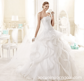 ao cuoi tung xoe xep tang cup nguc long lay