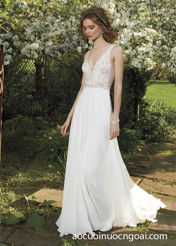 ao cuoi da tiec tung lua co v 