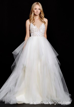 ao cuoi cong chua cup tim dap ren gợi cảm