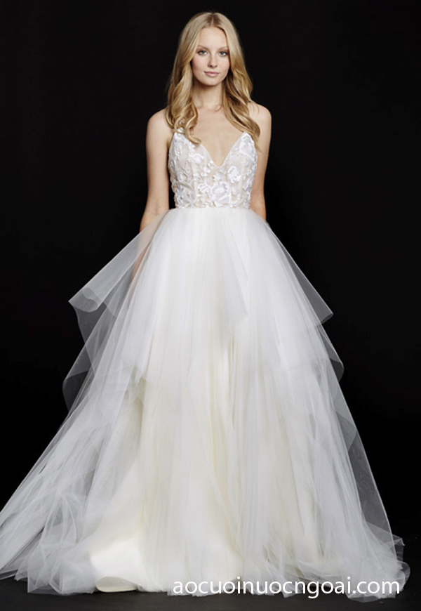 ao cuoi cong chua cup tim dap ren gợi cảm 