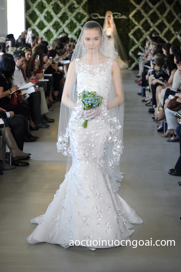 ao cuoi duoi ca co v dap ren 