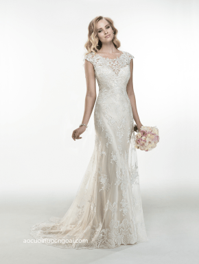 ao cuoi duoi ca co thuyen duoi xoe nhe dinh ren sang trong