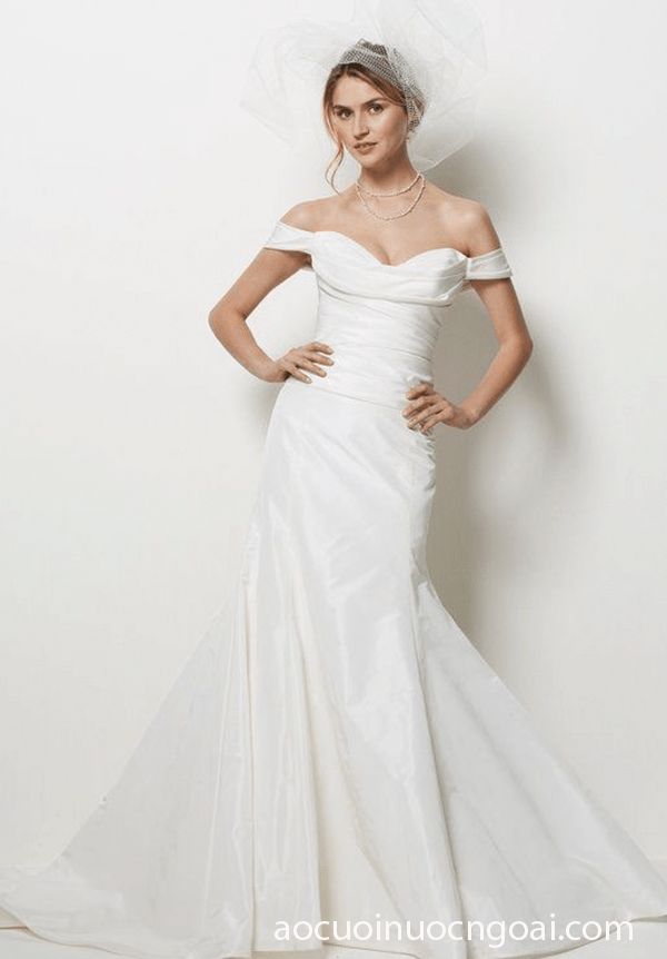 Áo cưới đuôi cá NN2081