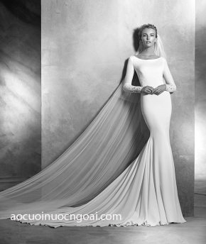 ao cuoi duoi ca tay dai don gian sang trong