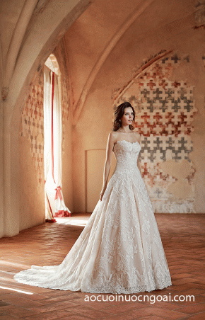 ao cuoi xoe chu a cup nguc dinh ren