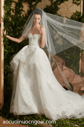 ao cuoi cong chua cup tim xep tang dinh hoa ren roi roi