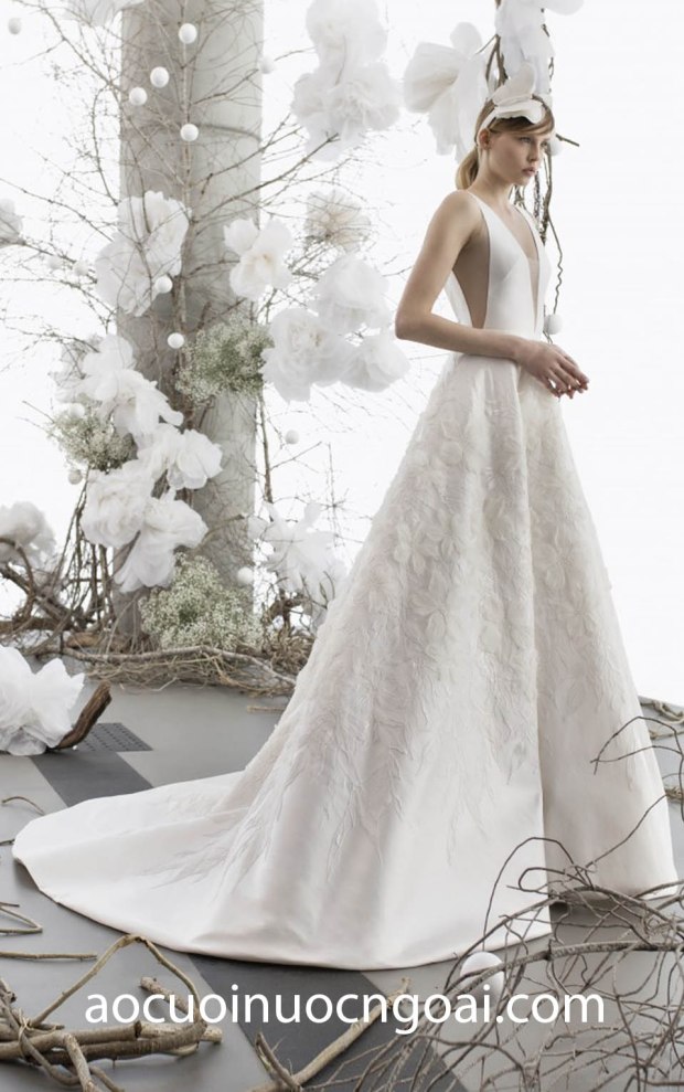 ao cuoi cong chua chu a Miraz Willinger 2018-TARA A2 dinh hoa ao cuoi sai gon meera meera