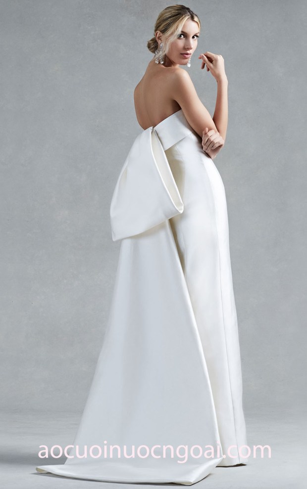 ao cuoi nuoc ngoai Oscar BRIDAL FALL 2017 LOOK 10 HUNTER ao cuoi dep nhat sai gon meera meera fashion concept