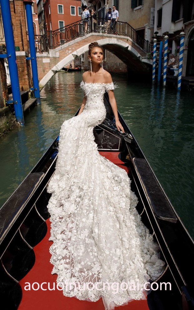 ao cuoi duoi ca Julie Vino Spring 2018 Venice-06 may ao cuoi cong chua long vu tp hcm meera meera fashion concept