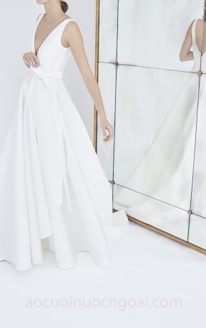 may áo cưới đẹp sài gòn Carolina Herrera Fall 2018 may váy cưới tp hcm meera meera fashion concept
