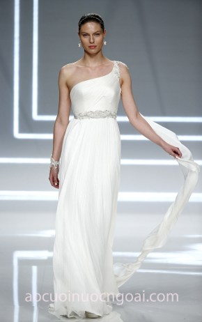 áo cưới lệch vai Rosa Clara xưởng may áo cưới cao cấp meera meera fashion concept