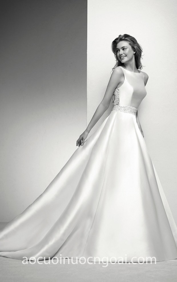 may ao cuoi dep tp hcm sai gon meera meera bridal vay cong chua Pronovias Priveé 2018 Irlena