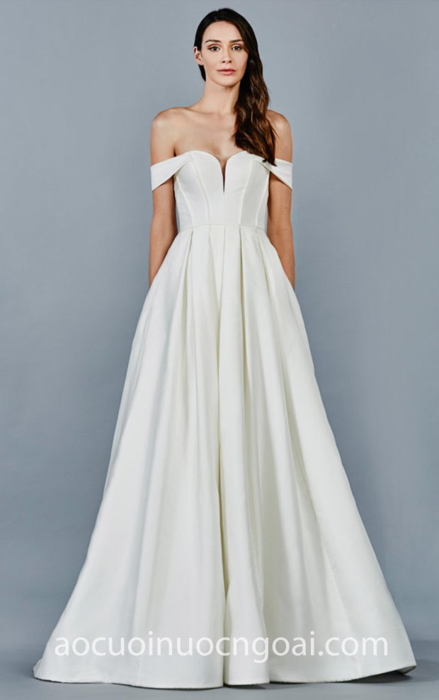 xuong may ao cuoi dep tp hcm sai gon meera meera bridal vay tre vai Kelly Faetanini FW 2018 NOVA