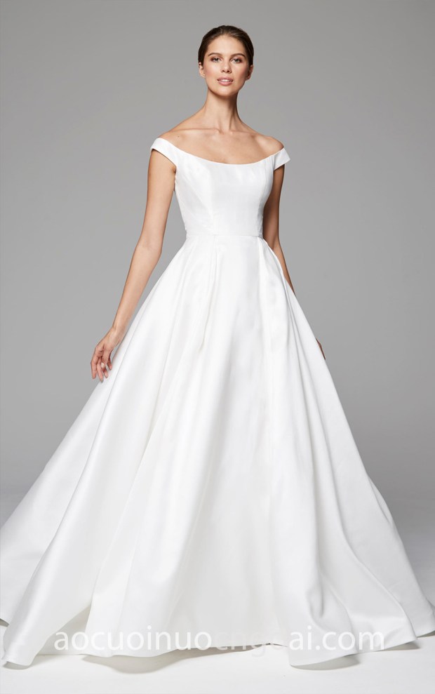 may ao cuoi dep tp hcm sai gon meera meera fashion concept vay cuoi cong chua satin 