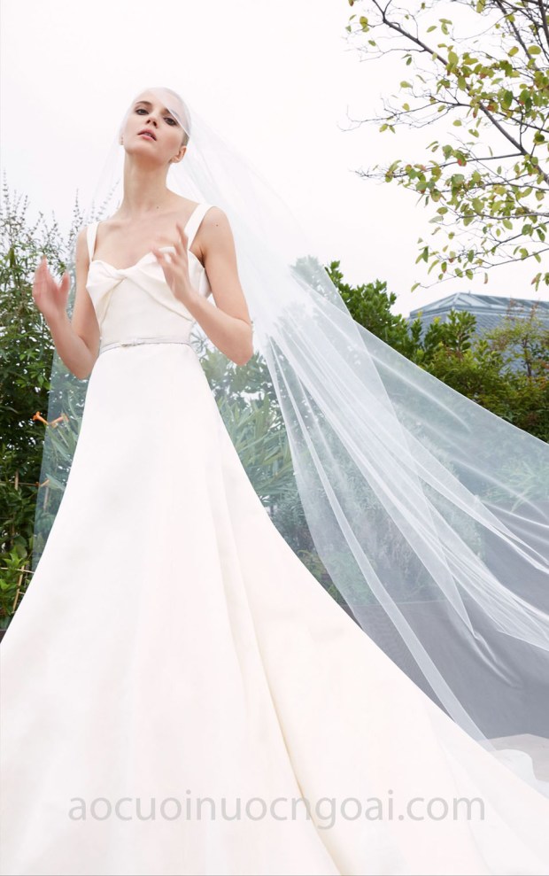 may ao cuoi dep tp hcm meera meera fashion concept 2019 vay cuoi don gian Elie Saab Fall 2019 Look