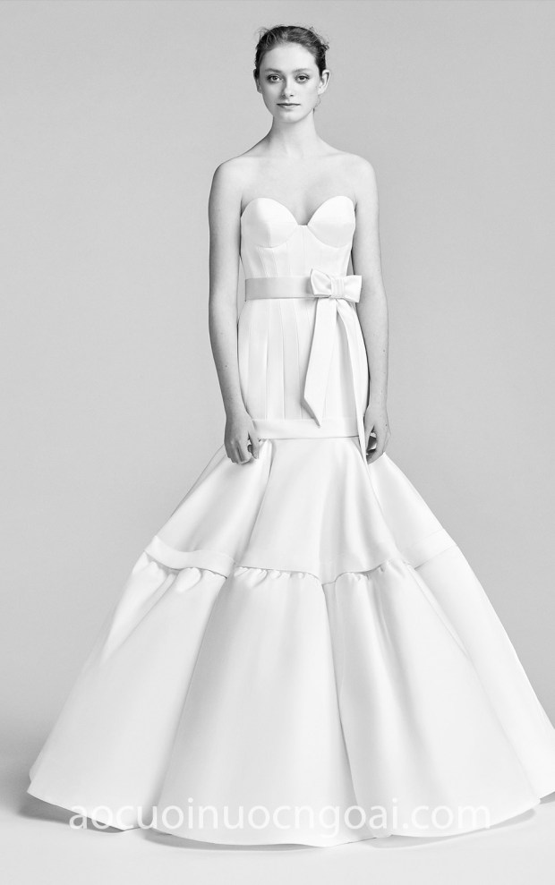 may ao cuoi dep meera meera fashion concept vay cuoi duoi ca viktor-rolf-spring-18-bridal