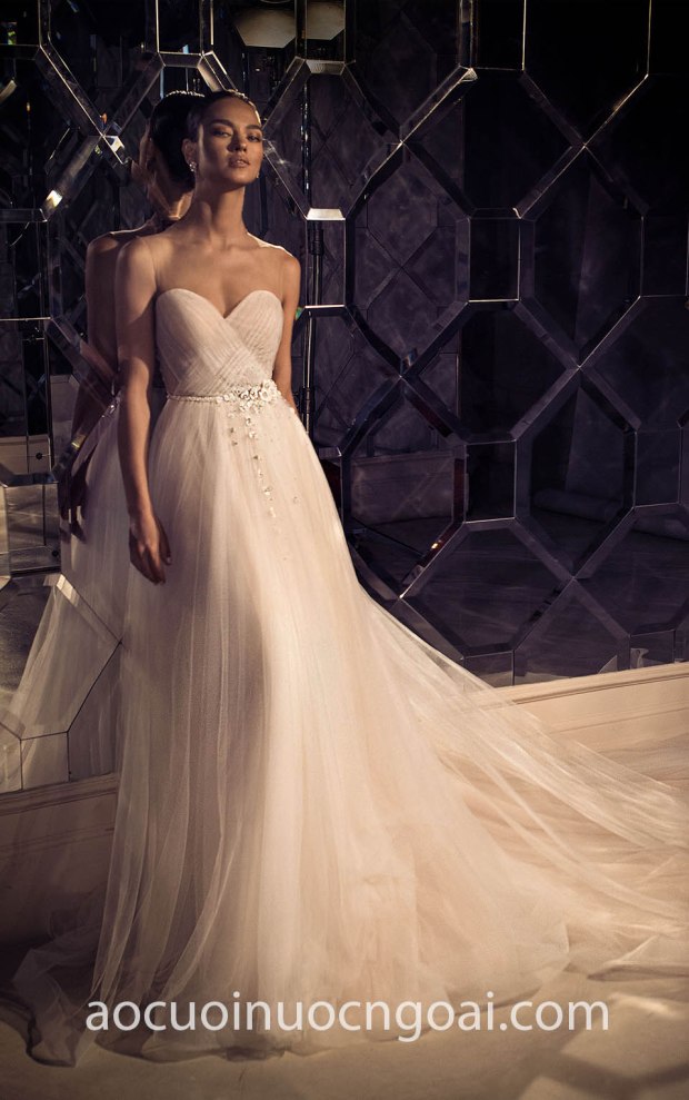 xuong may ao cuoi cao cap meera meera fashion concept vay cuoi cup nguc Elihav Sasson 2019 073