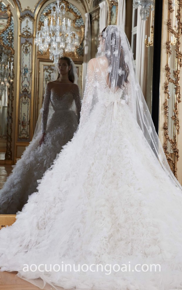 ao cuoi cong chua dep long lay Elie Saab Bridal Spring 2019 
