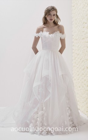 ao cuoi cong chua xep tang tre vai