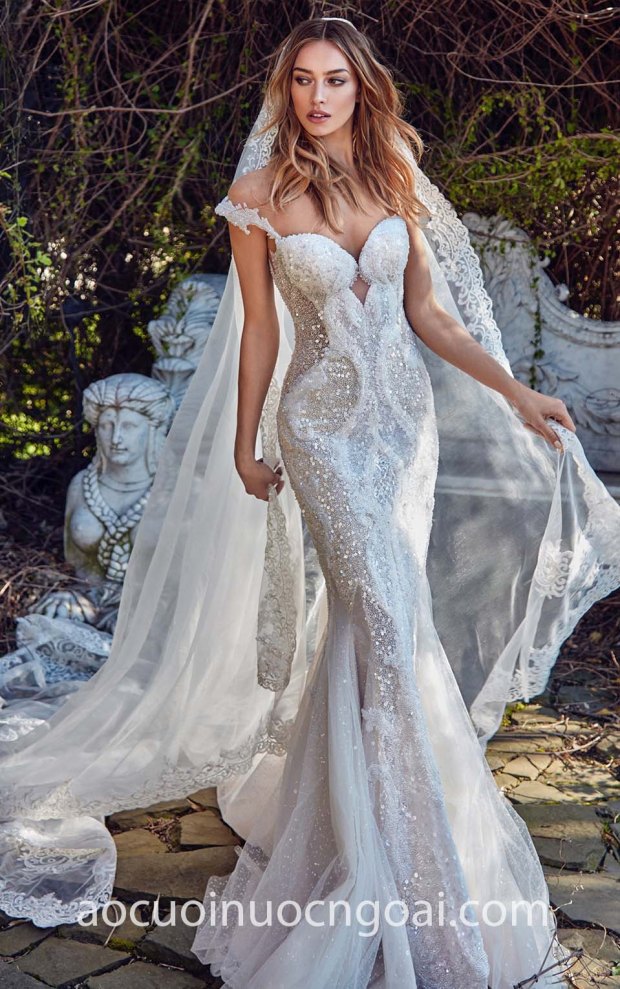vay cuoi duoi ca dep long lay Galia Lahav Le Secret Royal Samantha
