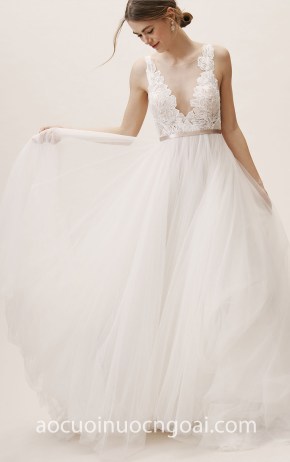 ao cuoi ren nhe nhang may ao cuoi dep TP HCM Meera Meera Bridal