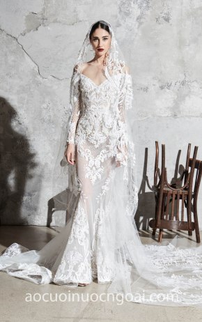 ao cuoi duoi ca xuyen thau dap ren Zuhair Murad SS20 may ao cuoi dep