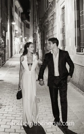 ao cuoi Meera Meera Fashion Concept Harpers Bazaar Brides