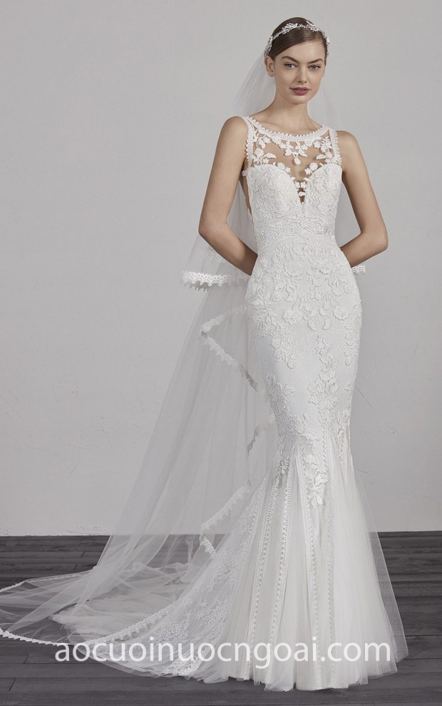 vay cuoi duoi ca ren nu tinh Pronovias ESTHER