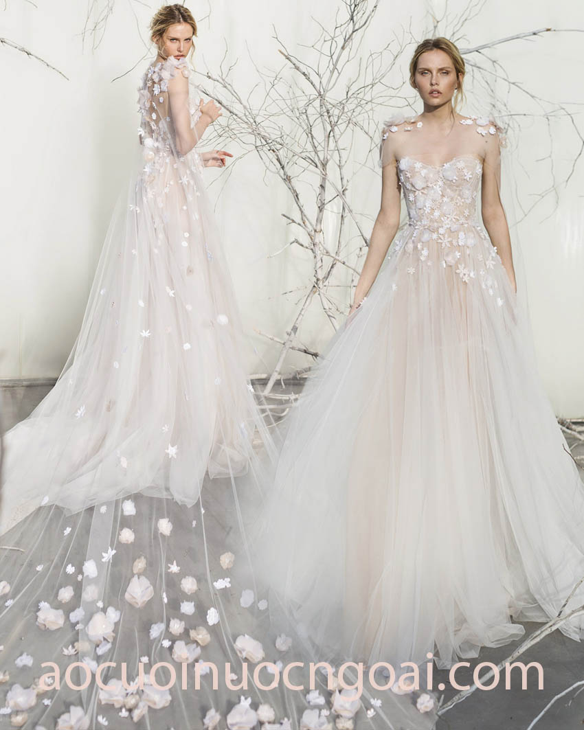 mẫu váy cưới phối áo choàng cape đính kết hoa 3D