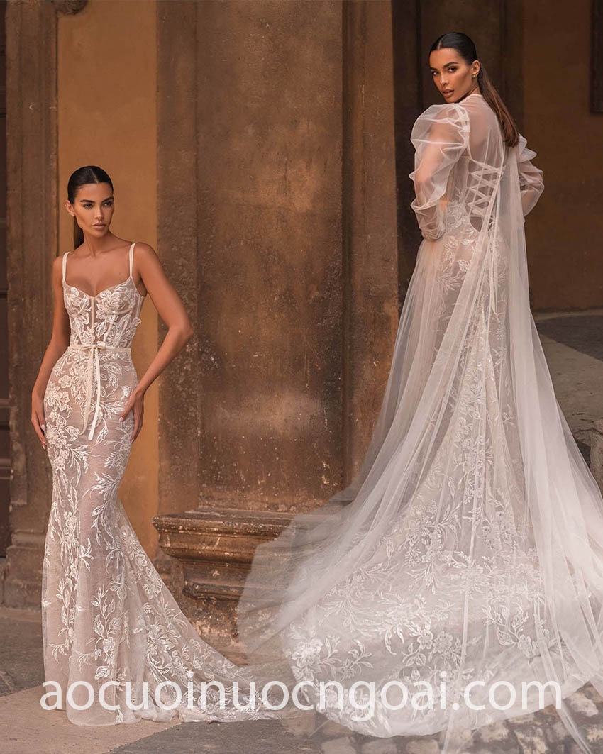 thiết kế áo cưới corset ren phối áo choàng tay phồng